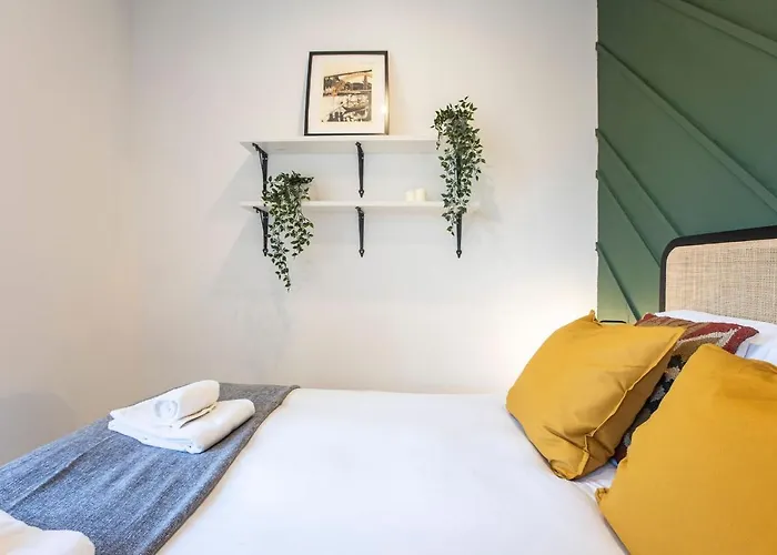 Seaside 1Br Flat W/ Ac In Matosinhos By Lovelystay